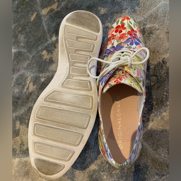 Cole Haan Original Zero Grand - Leather Floral - SZ7 - Picture 2 of 5